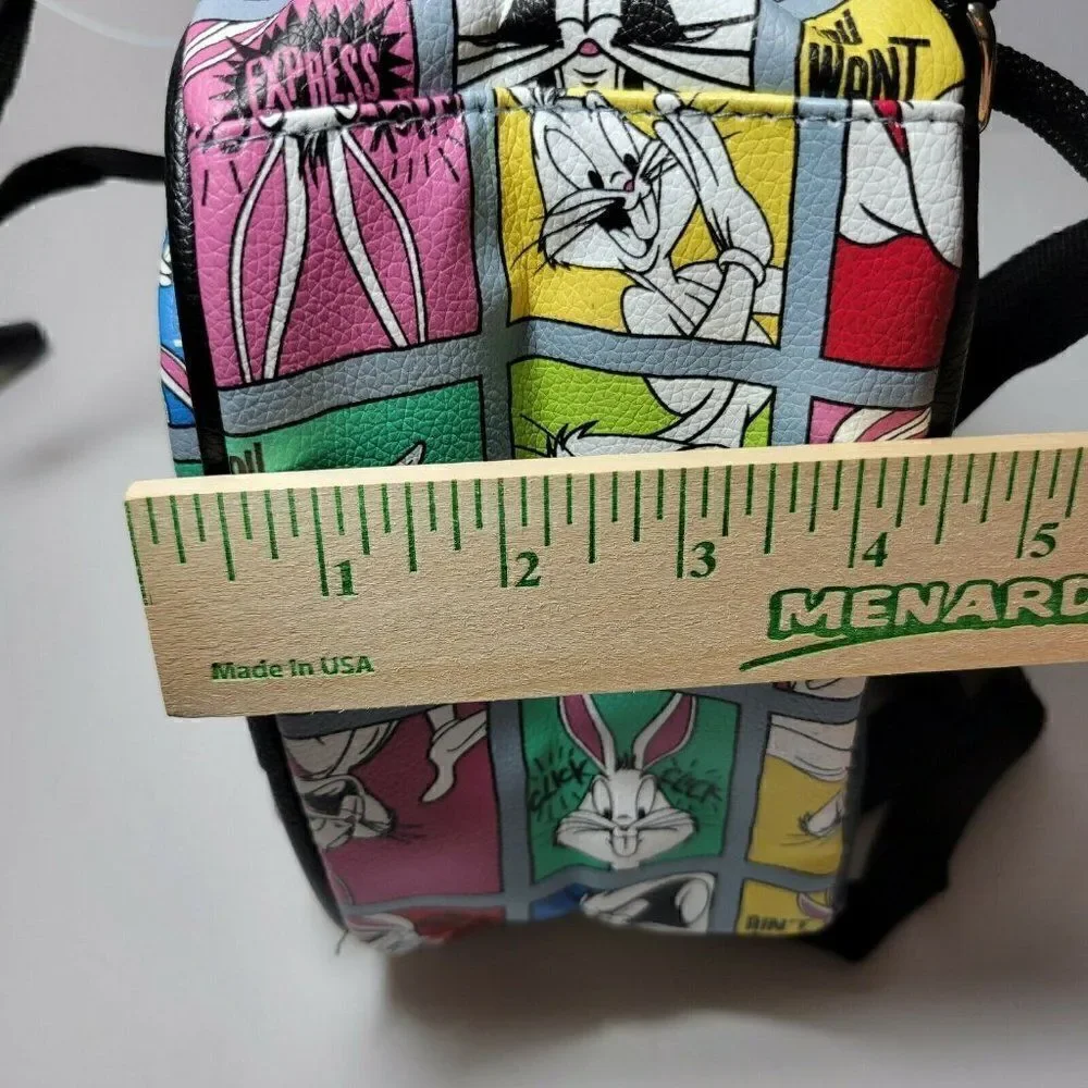 Warner‎ Bros. Looney Tunes Bugs Bunny Mini Backpack w/Zip Pouch White 10.5